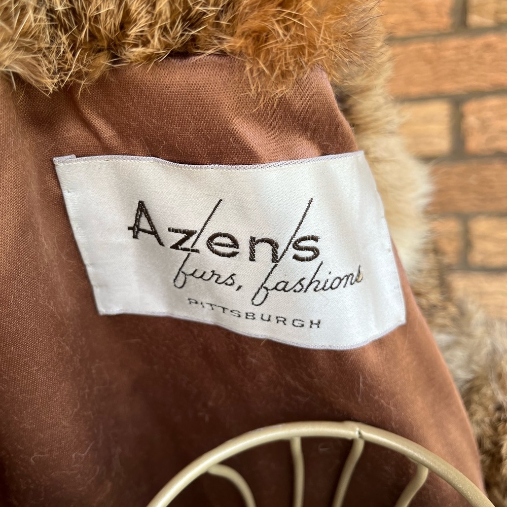 The most absolutely stunning, super soft Fur Coat I’ve ever owned - Picture 3 of 10